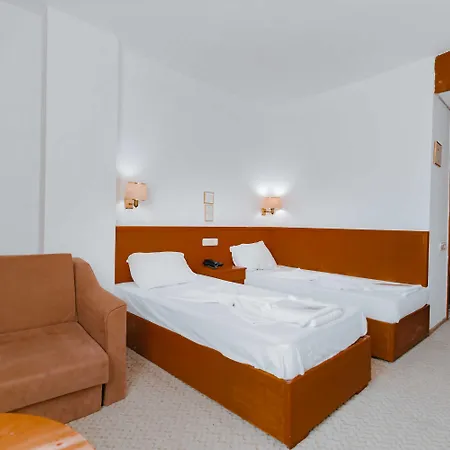 Gueleryuez 2 Hotel